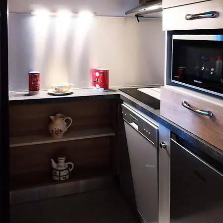 Le Belvedere - Coquet Studio Equipe Pour 4 Personnes En De Standing Mae-6014